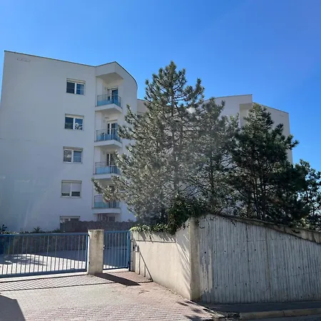 Apartment Butterfly Residence,165m2 Spacious With 4 Free Parking Spaces,playground And Gym *