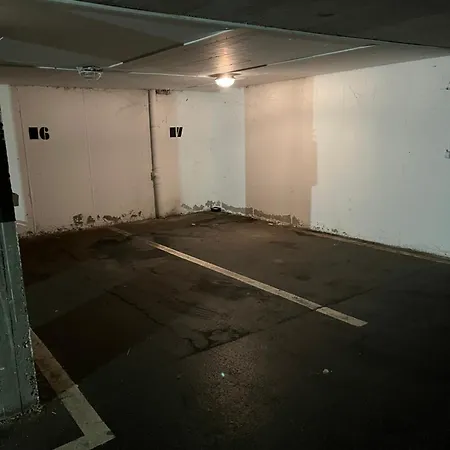Lägenhet Butterfly 165m2 Spacious 4 Parking Gym Bratislava