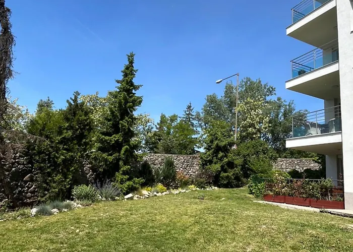 Butterfly Residence,165m2 Spacious With 4 Free Parking Spaces,playground And Gym Appartement Bratislava