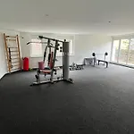 アパート Butterfly Residence,165m2 Spacious With 4 Free Parking Spaces,playground And Gym